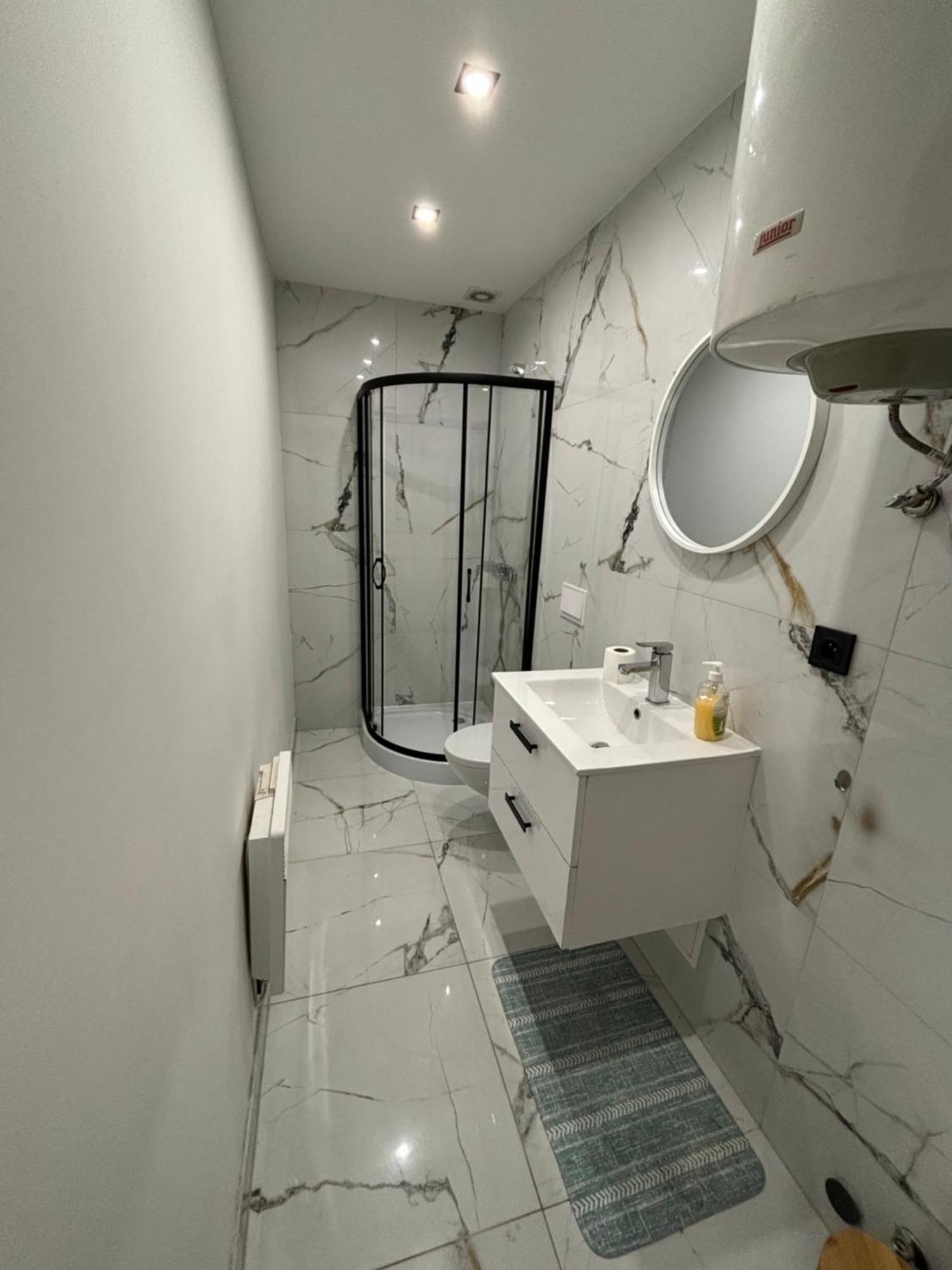 Kk Apartament Marszalkowski Bytom Exterior foto